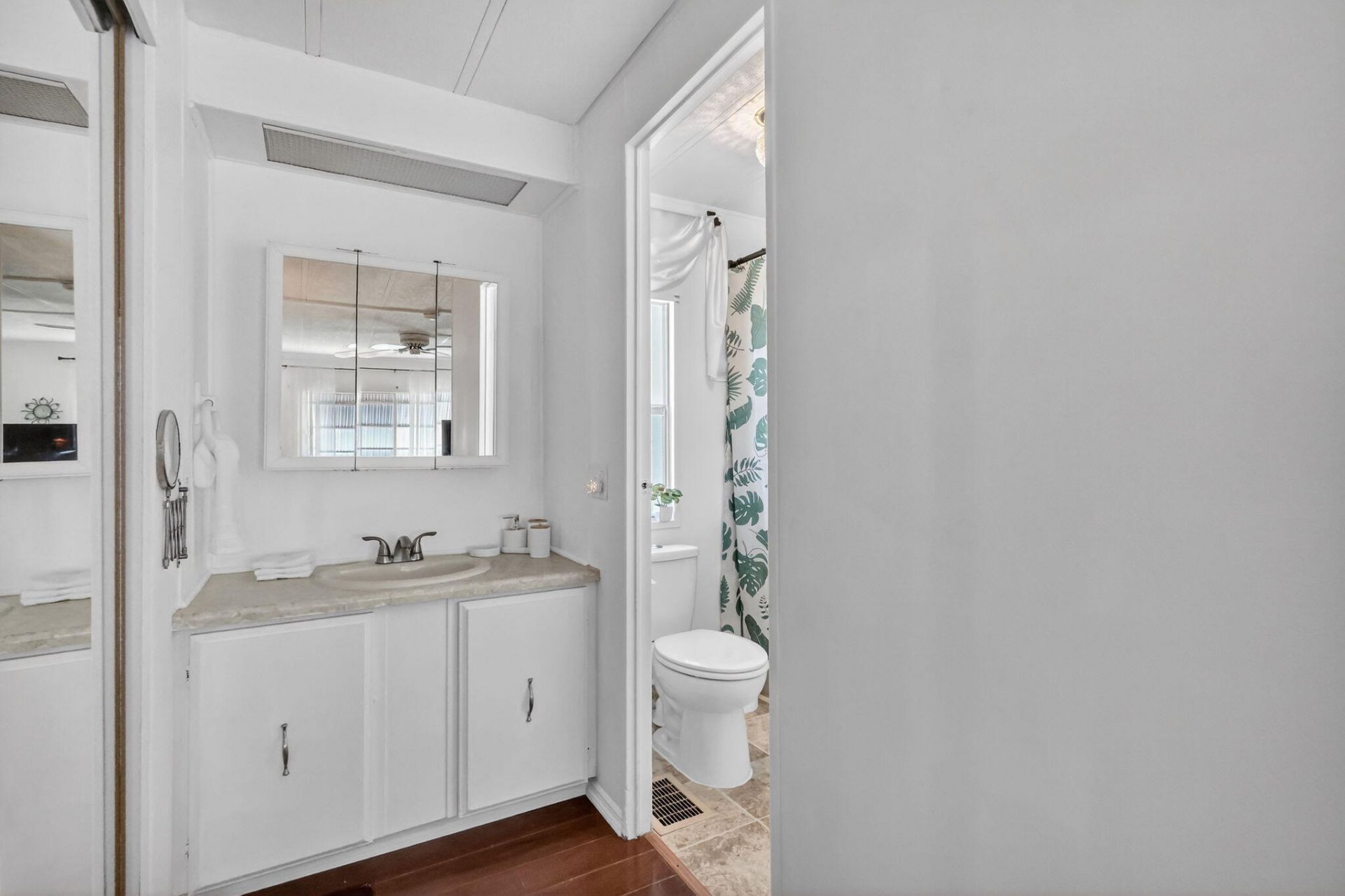 53009 Del Rio, Boynton Beach, FL 33436 Photo