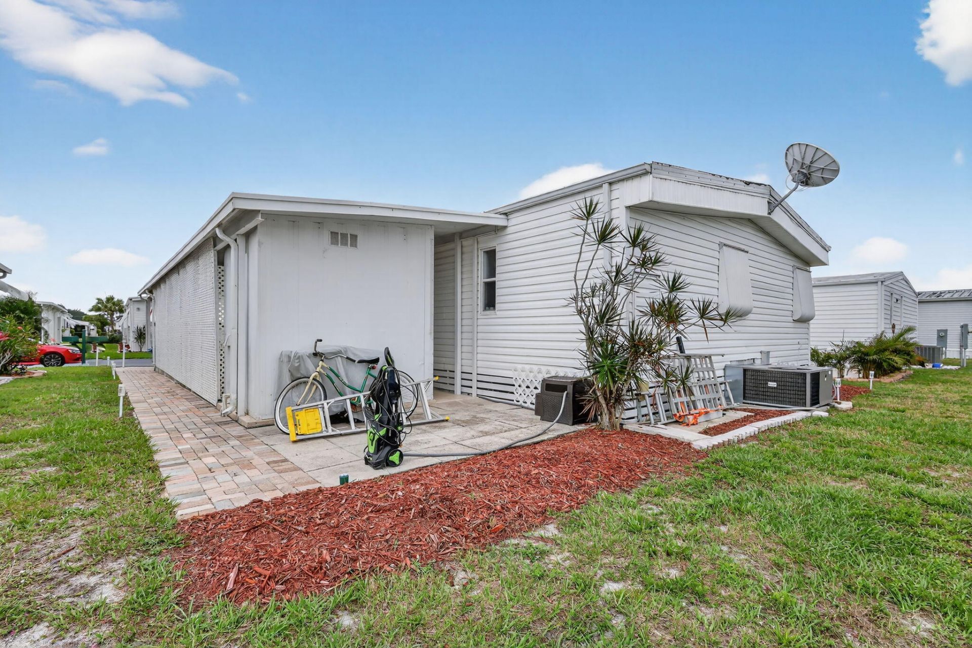 53009 Del Rio, Boynton Beach, FL 33436 Photo