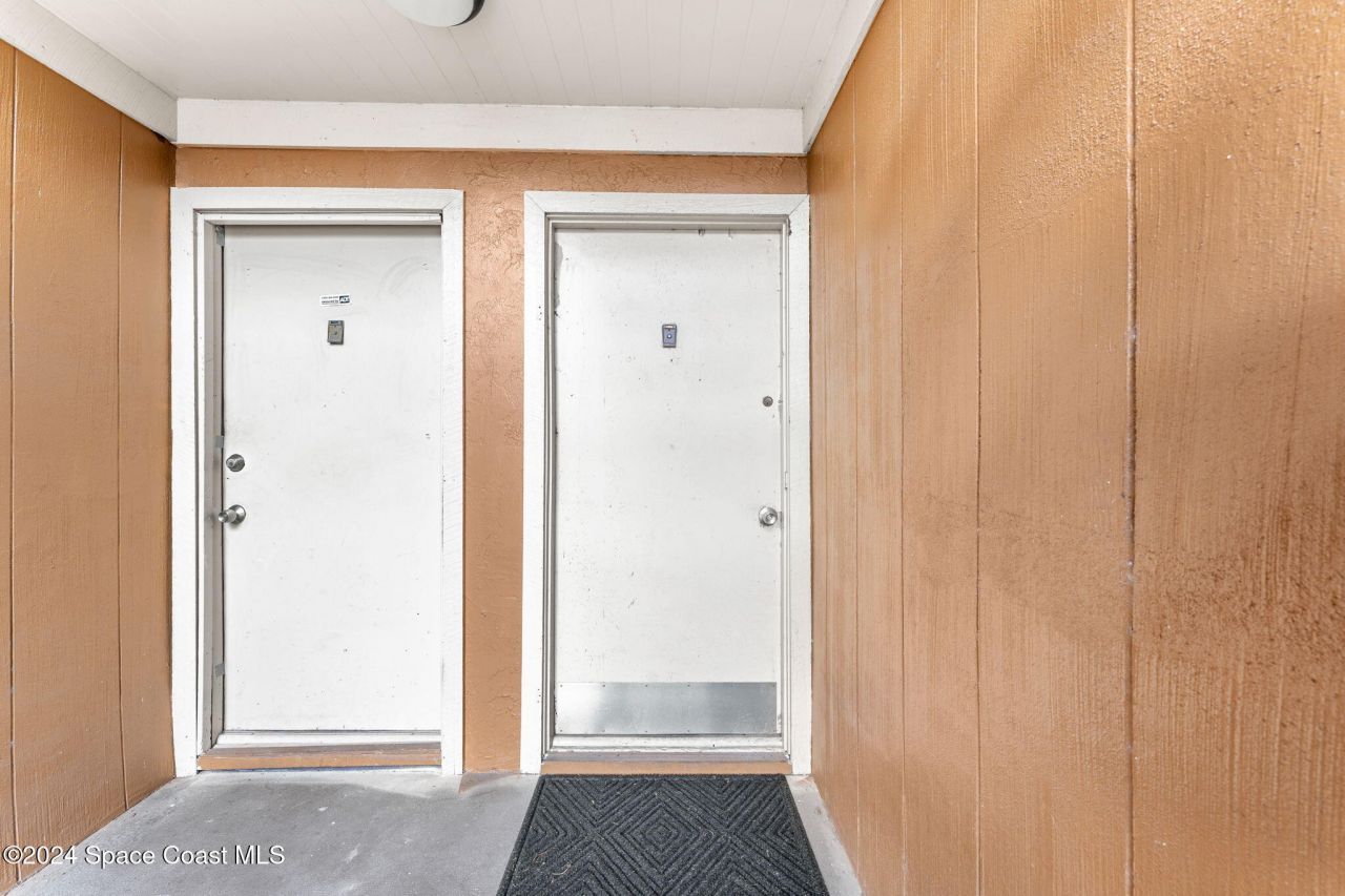 132 Bristol Court , Melbourne, FL 32935 Photo