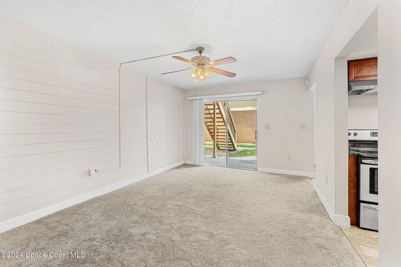 132 Bristol Court , Melbourne, FL 32935 Photo