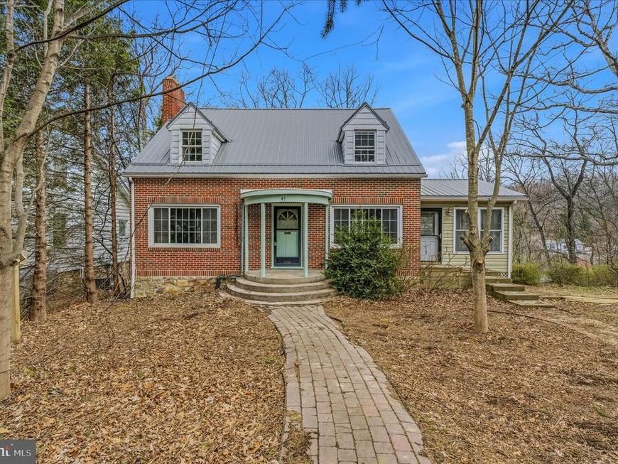 45 Rockwell Circle, Berkeley Springs, WV 25411 Main Photo