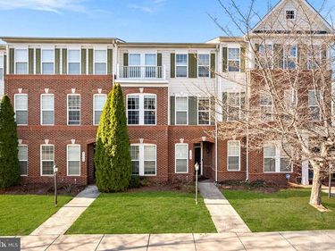 43584 POPES CREEK SQUARE, LEESBURG, VA 20176