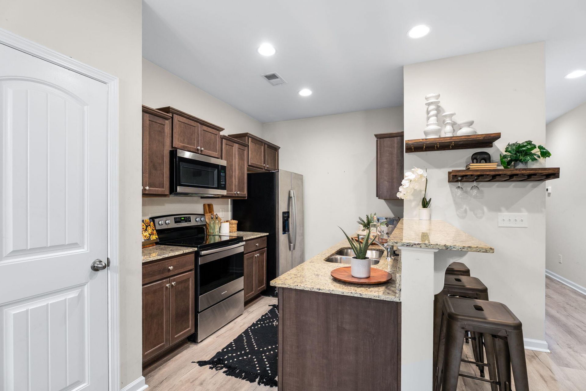238 Buchanan Circle Photo 18