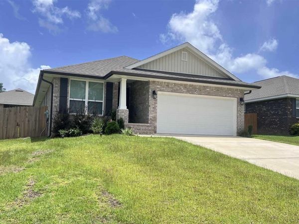 5031 Firstmate Way, Pensacola, FL 32526
