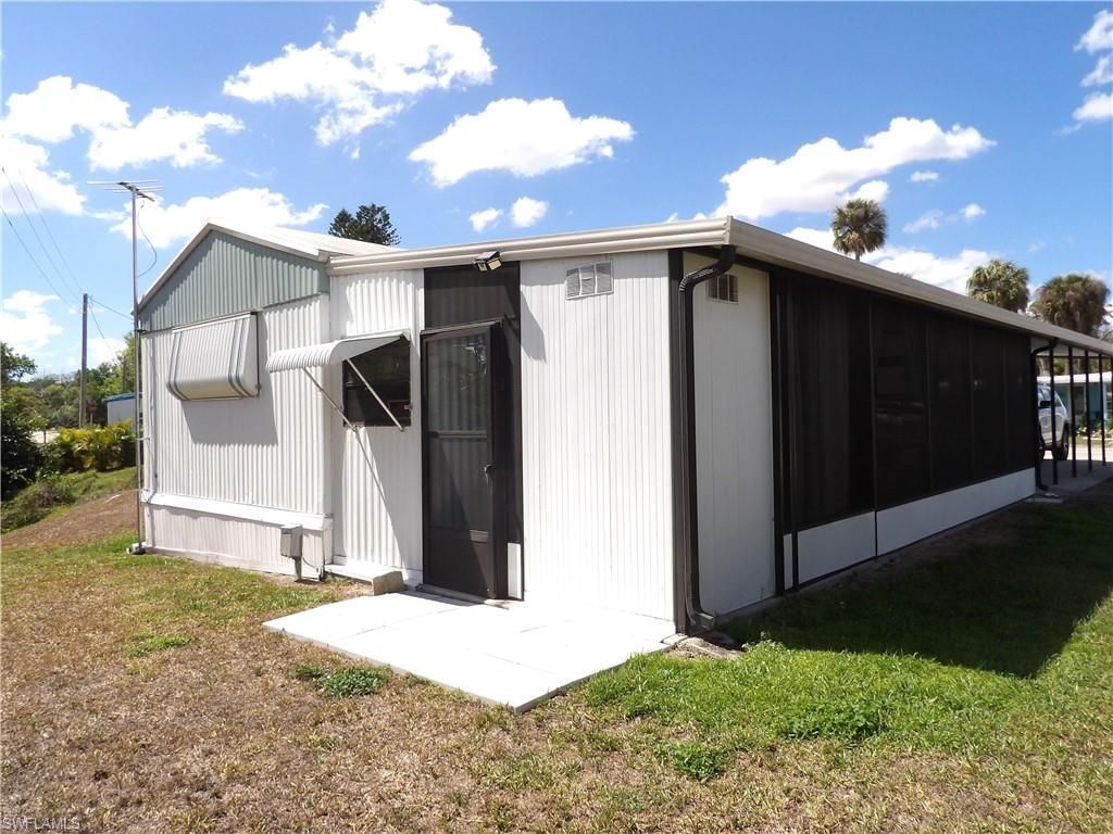 113 Lantern Ln , North Fort Myers, FL 33917 Photo