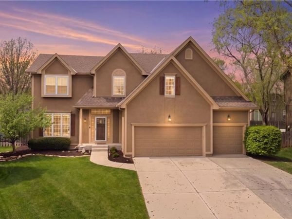 13828 Hauser Street, Overland Park, KS 66221