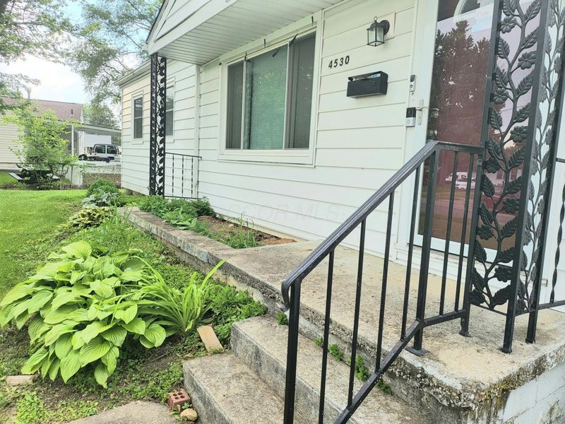 4530 Amesbury Road, Columbus, OH 43227 Photo 19