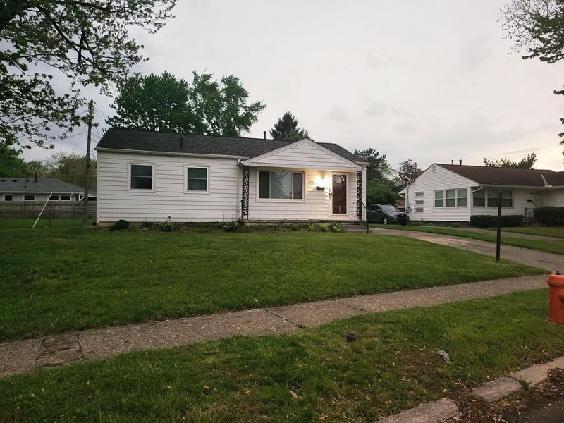 4530 Amesbury Road, Columbus, OH 43227 Photo 2