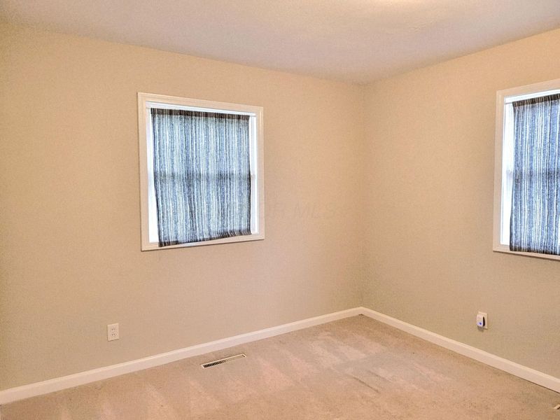 4530 Amesbury Road, Columbus, OH 43227 Photo 4