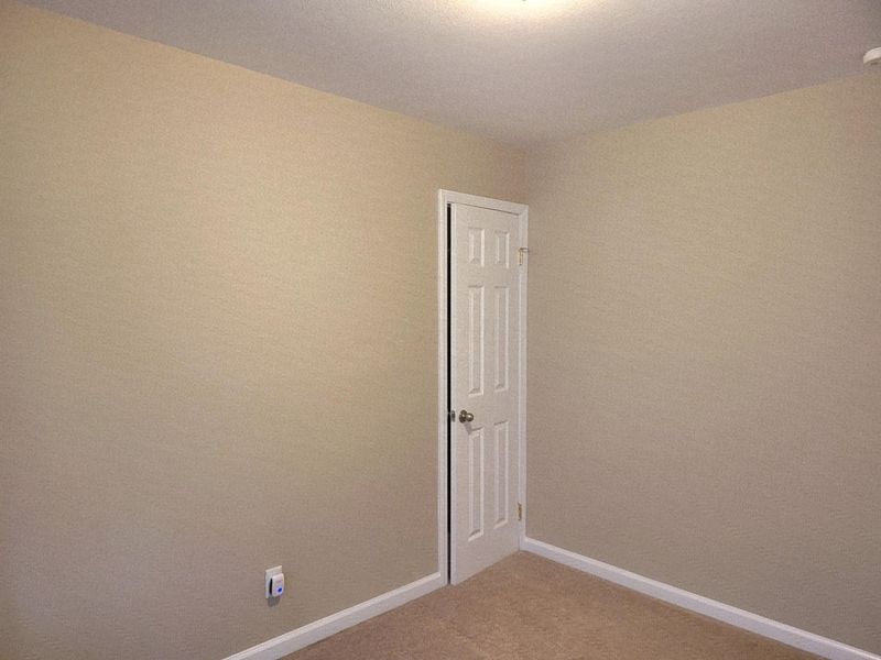 4530 Amesbury Road, Columbus, OH 43227 Photo 8