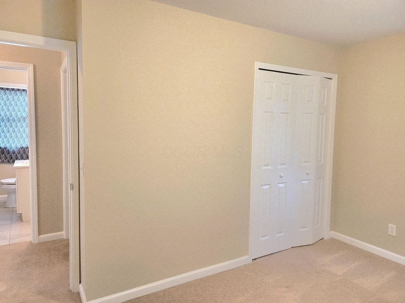 4530 Amesbury Road, Columbus, OH 43227 Photo 9