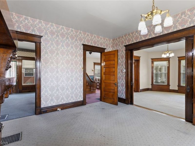 894 National Road, Bridgeport, OH 43912 Photo 11