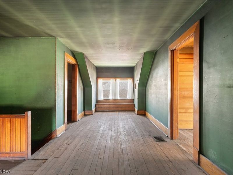 894 National Road, Bridgeport, OH 43912 Photo 29