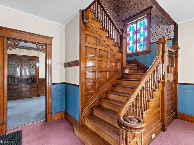 894 National Road, Bridgeport, OH 43912 Photo 6