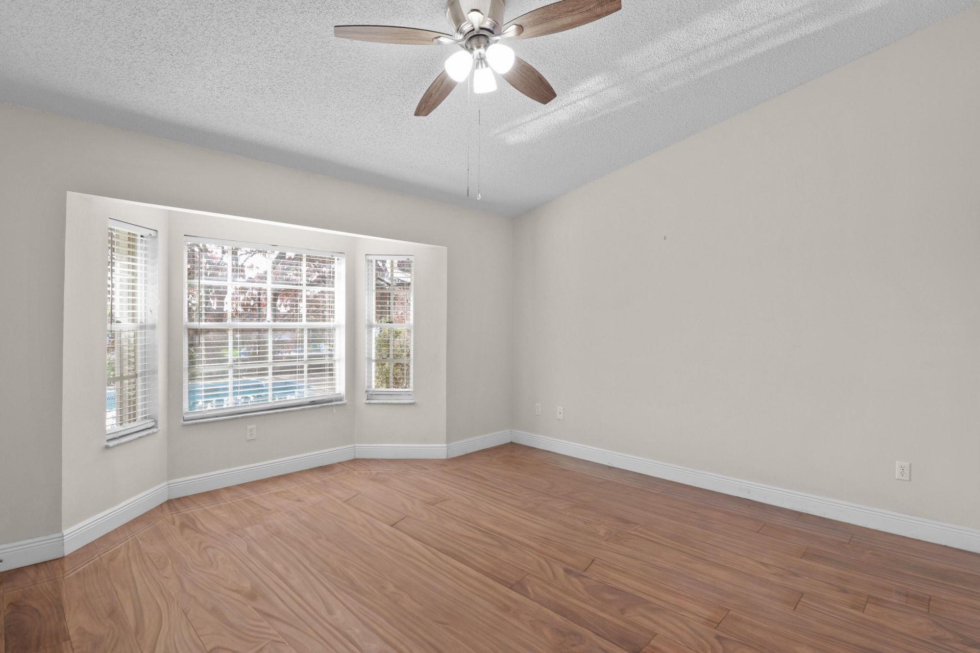 152 NE Twylite Terrace, Port Saint Lucie, FL 34983 Photo