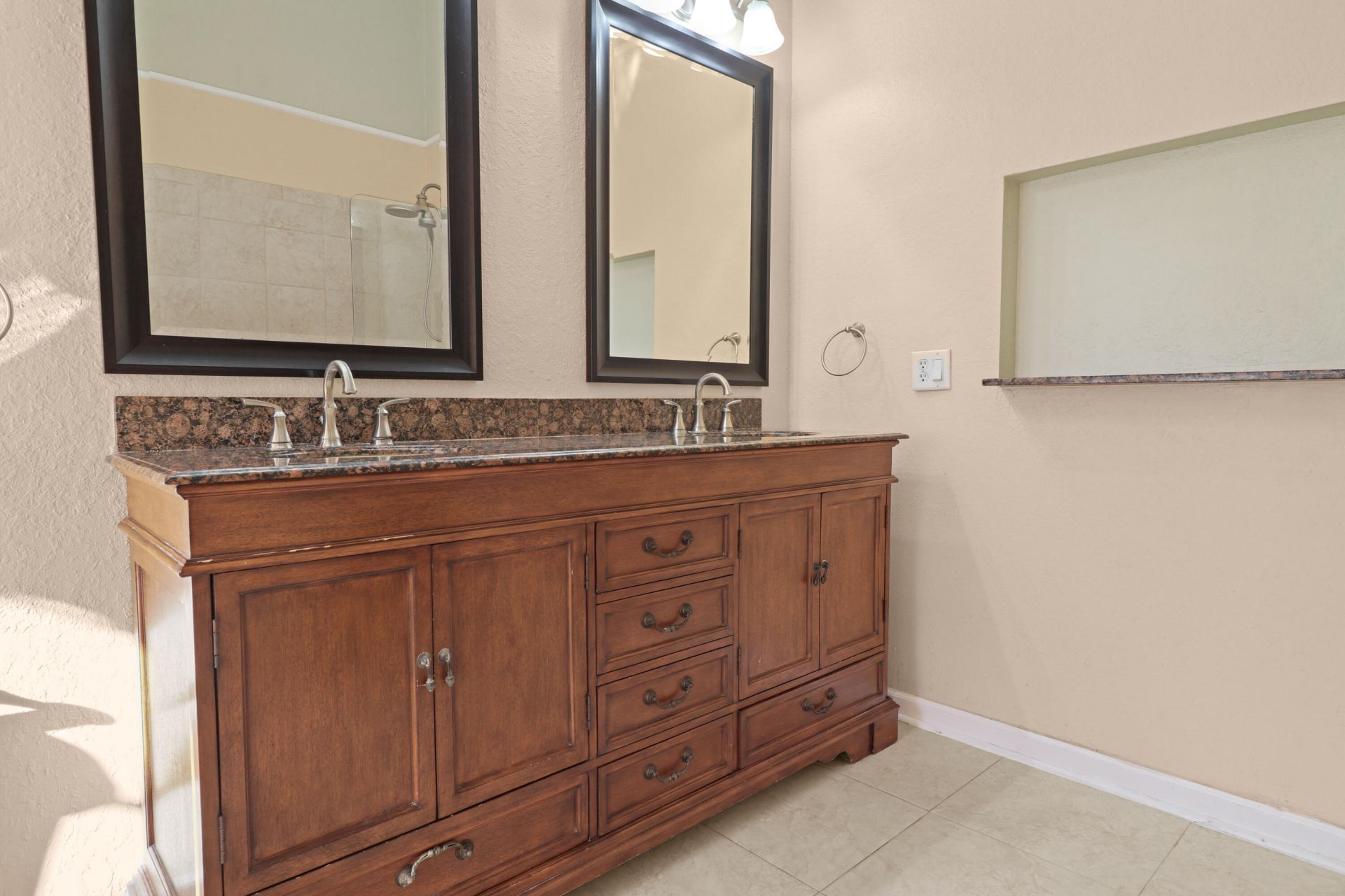 152 NE Twylite Terrace, Port Saint Lucie, FL 34983 Photo