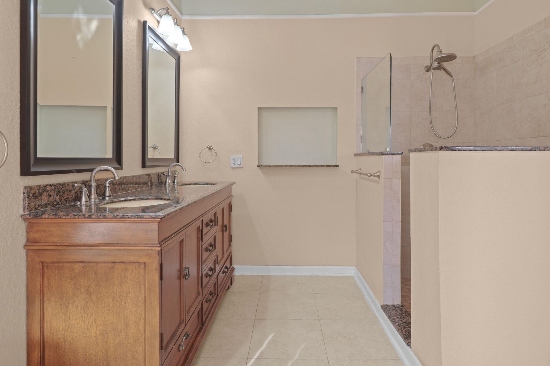 152 NE Twylite Terrace, Port Saint Lucie, FL 34983 Photo