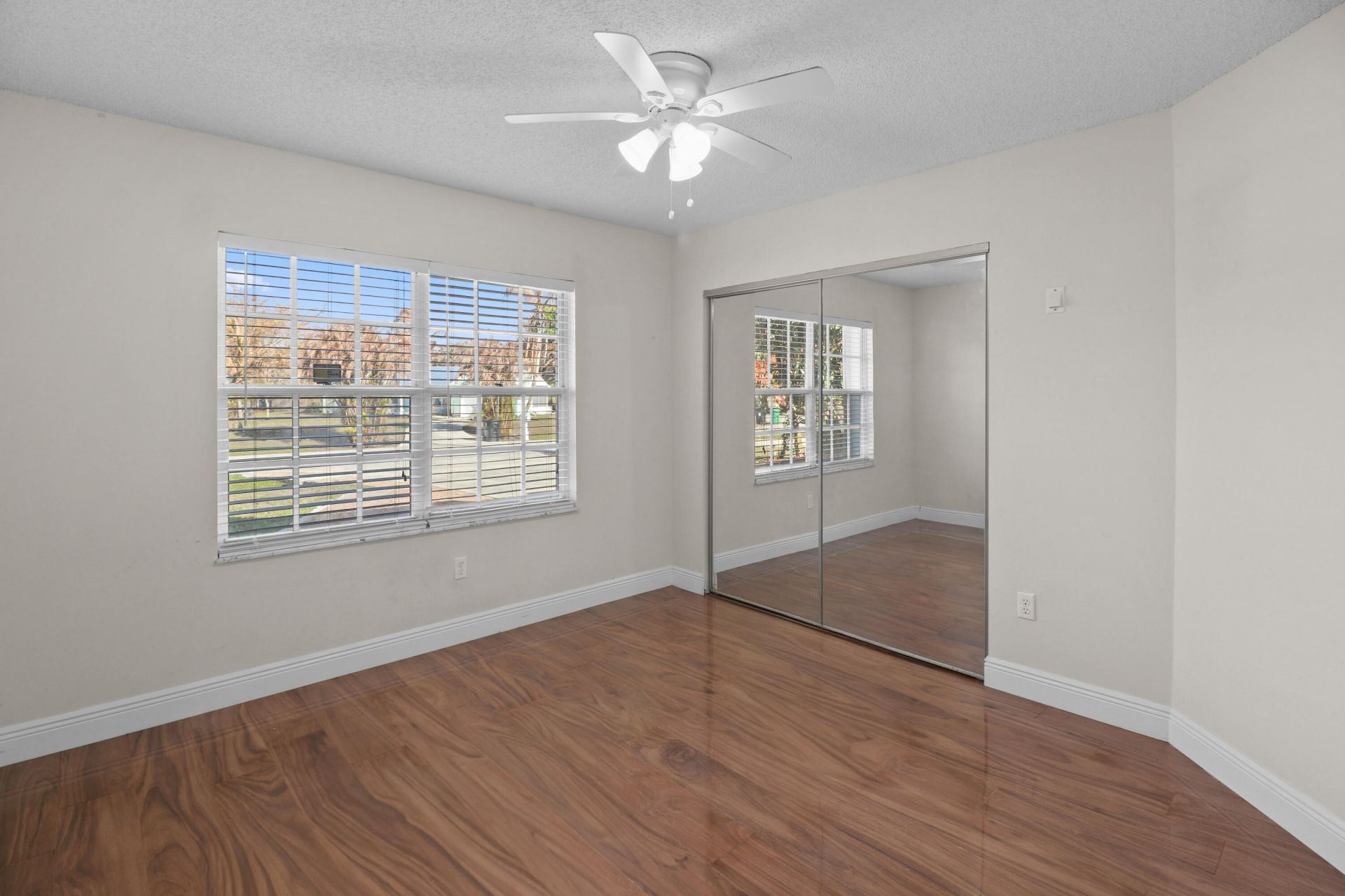 152 NE Twylite Terrace, Port Saint Lucie, FL 34983 Photo