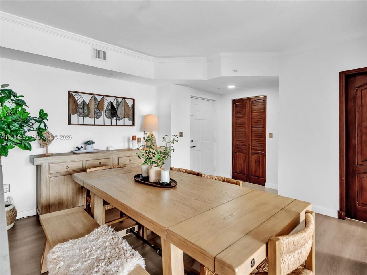 17150 N Bay Rd, Unit 2205, Sunny Isles Beach, FL 33160 Photo