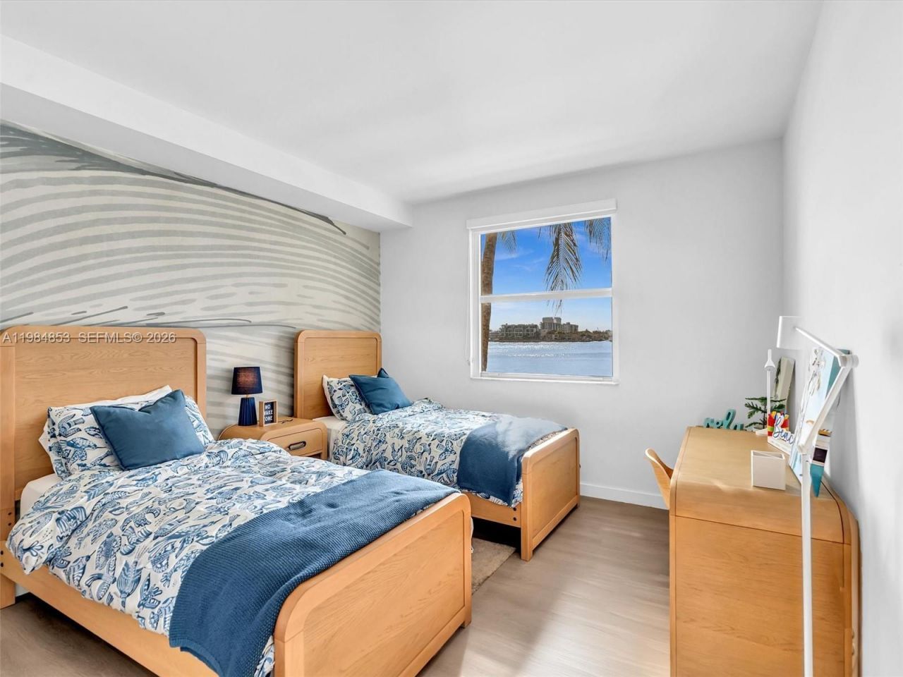 17150 N Bay Rd, Unit 2205, Sunny Isles Beach, FL 33160 Photo