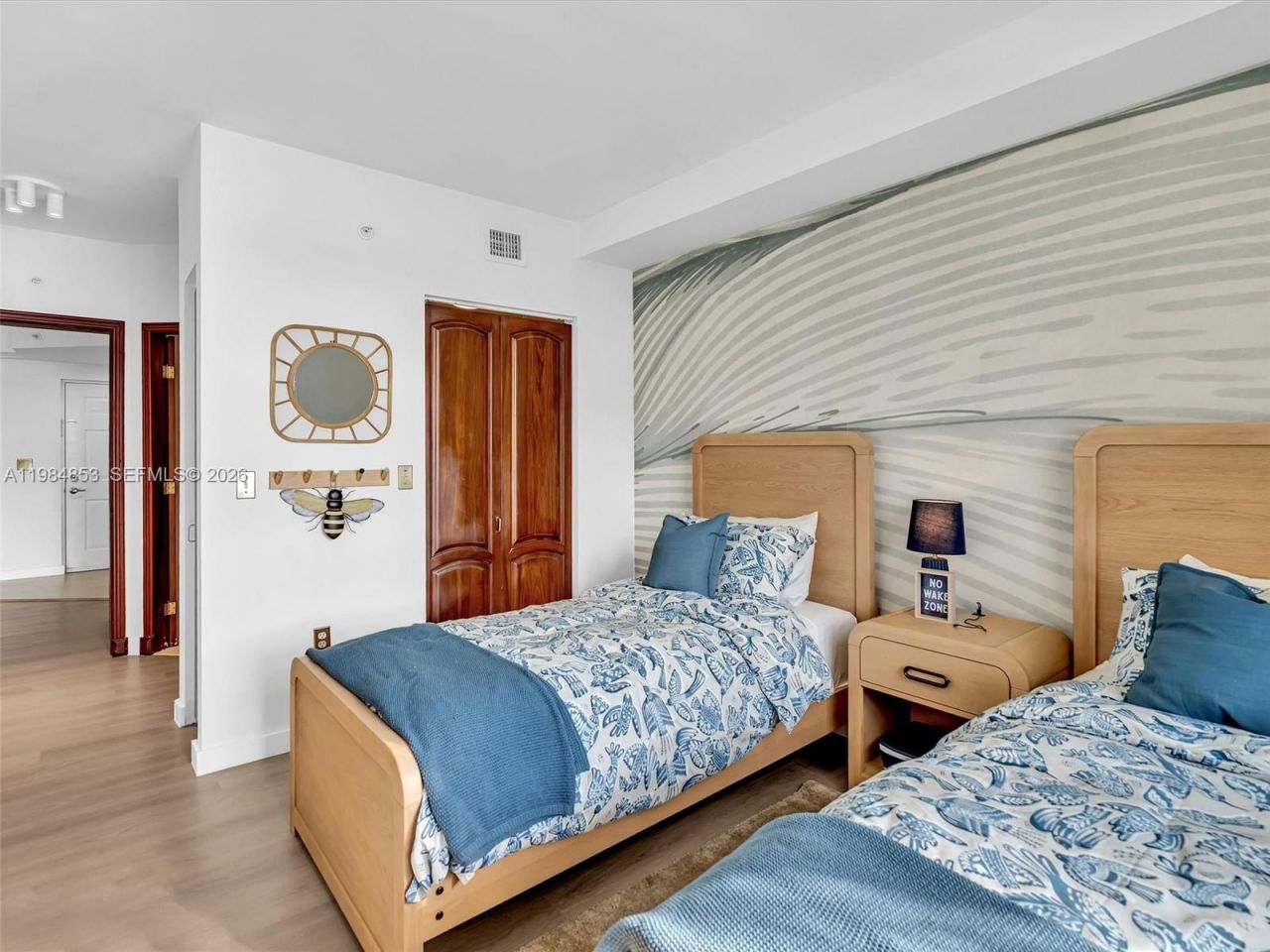 17150 N Bay Rd, Unit 2205, Sunny Isles Beach, FL 33160 Photo