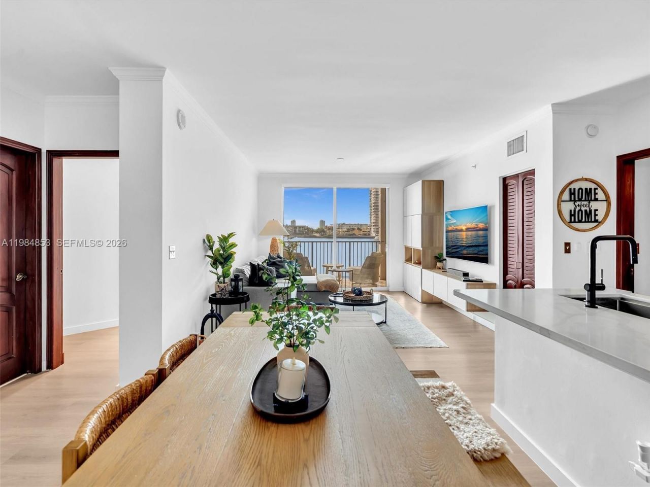 17150 N Bay Rd, Unit 2205, Sunny Isles Beach, FL 33160 Photo