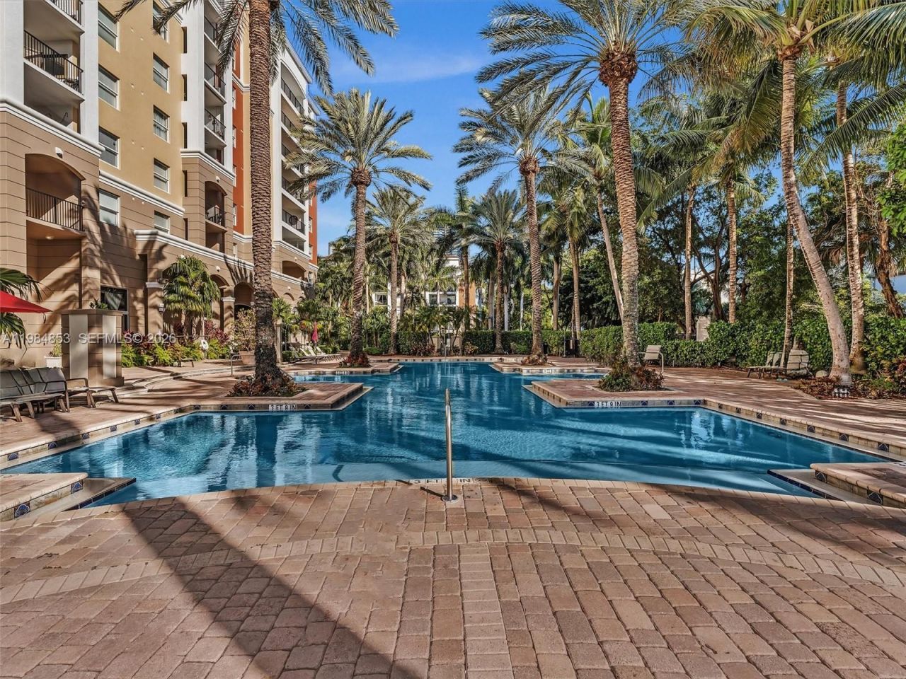 17150 N Bay Rd, Unit 2205, Sunny Isles Beach, FL 33160 Photo