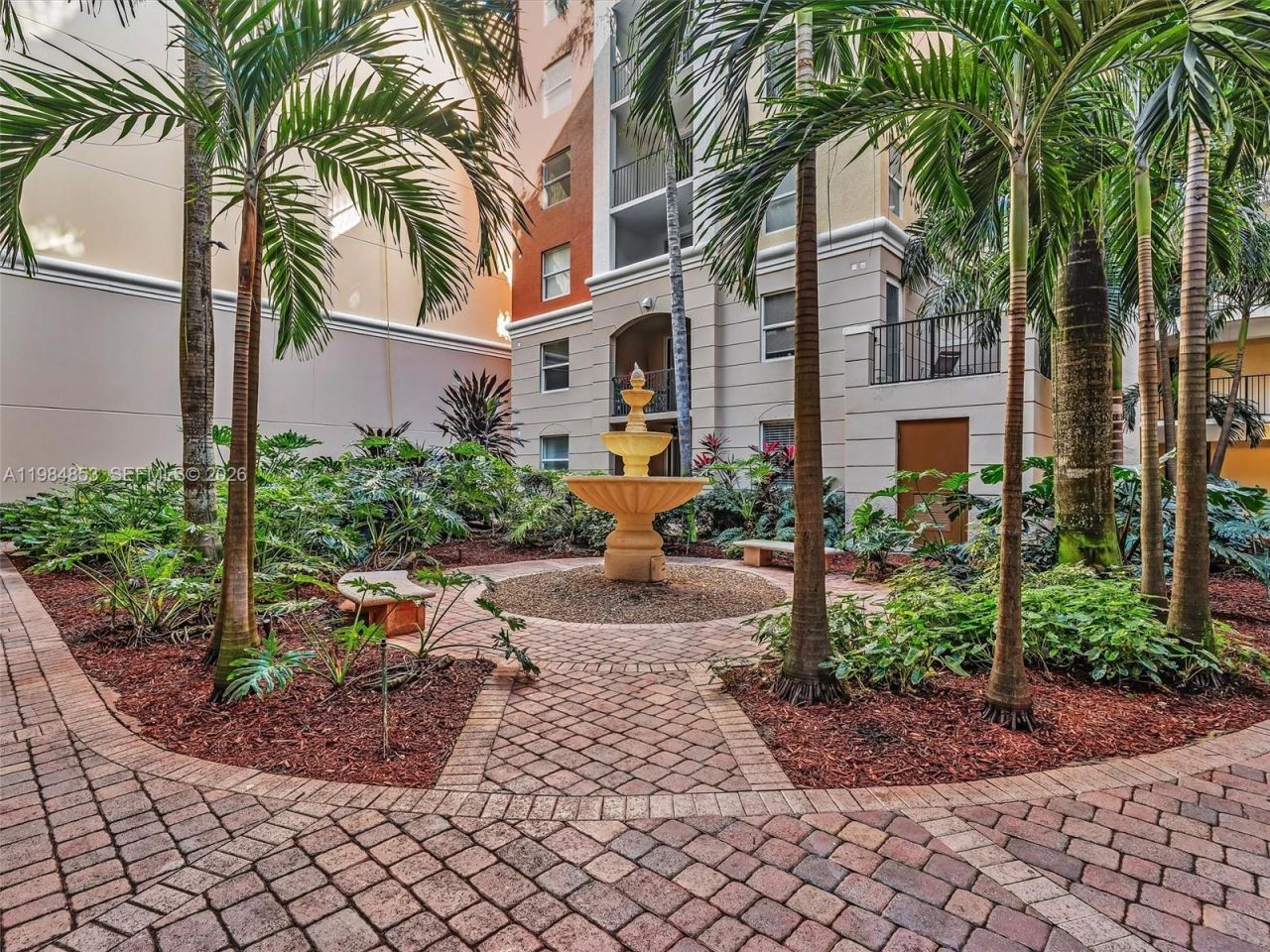 17150 N Bay Rd, Unit 2205, Sunny Isles Beach, FL 33160 Photo