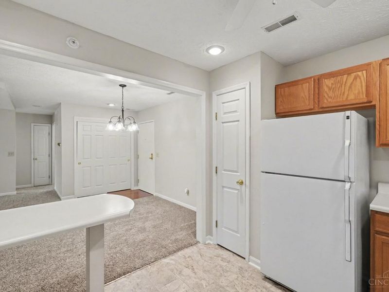 4931 N Arbor Woods Court, Unit 105, Green Township, OH 45248 Photo 5