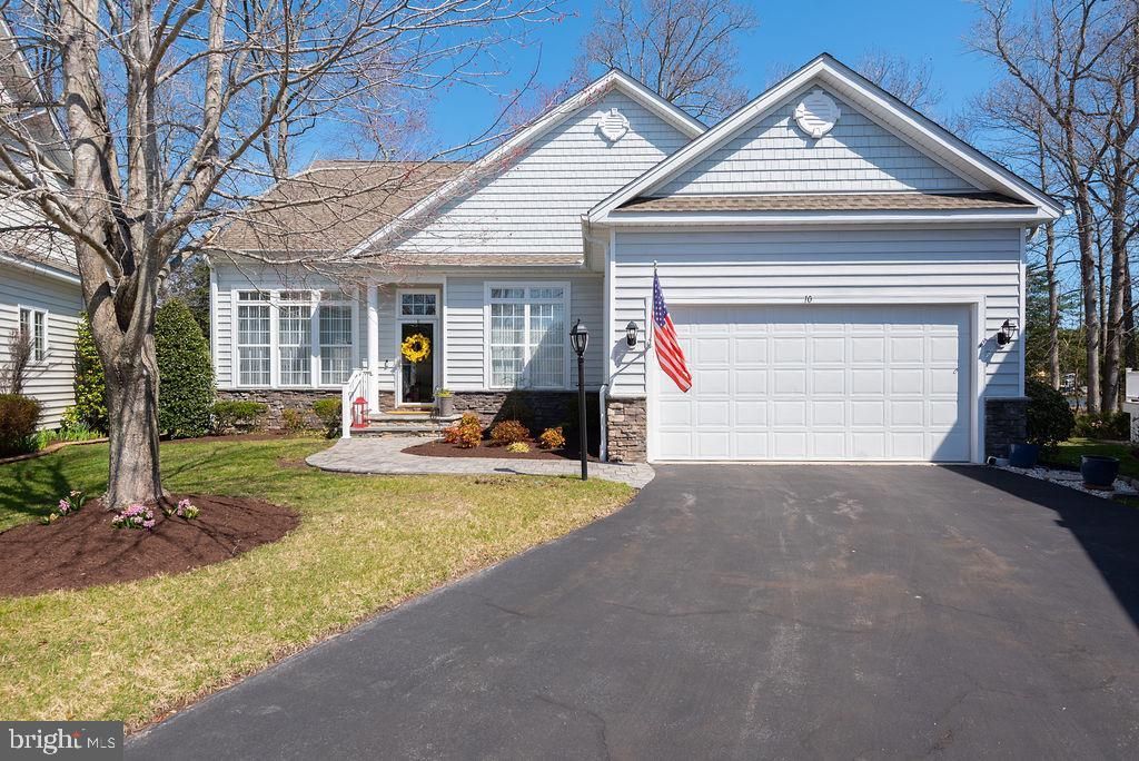 10 CAMBRIDGE PLACE, OCEAN PINES, MD 21811