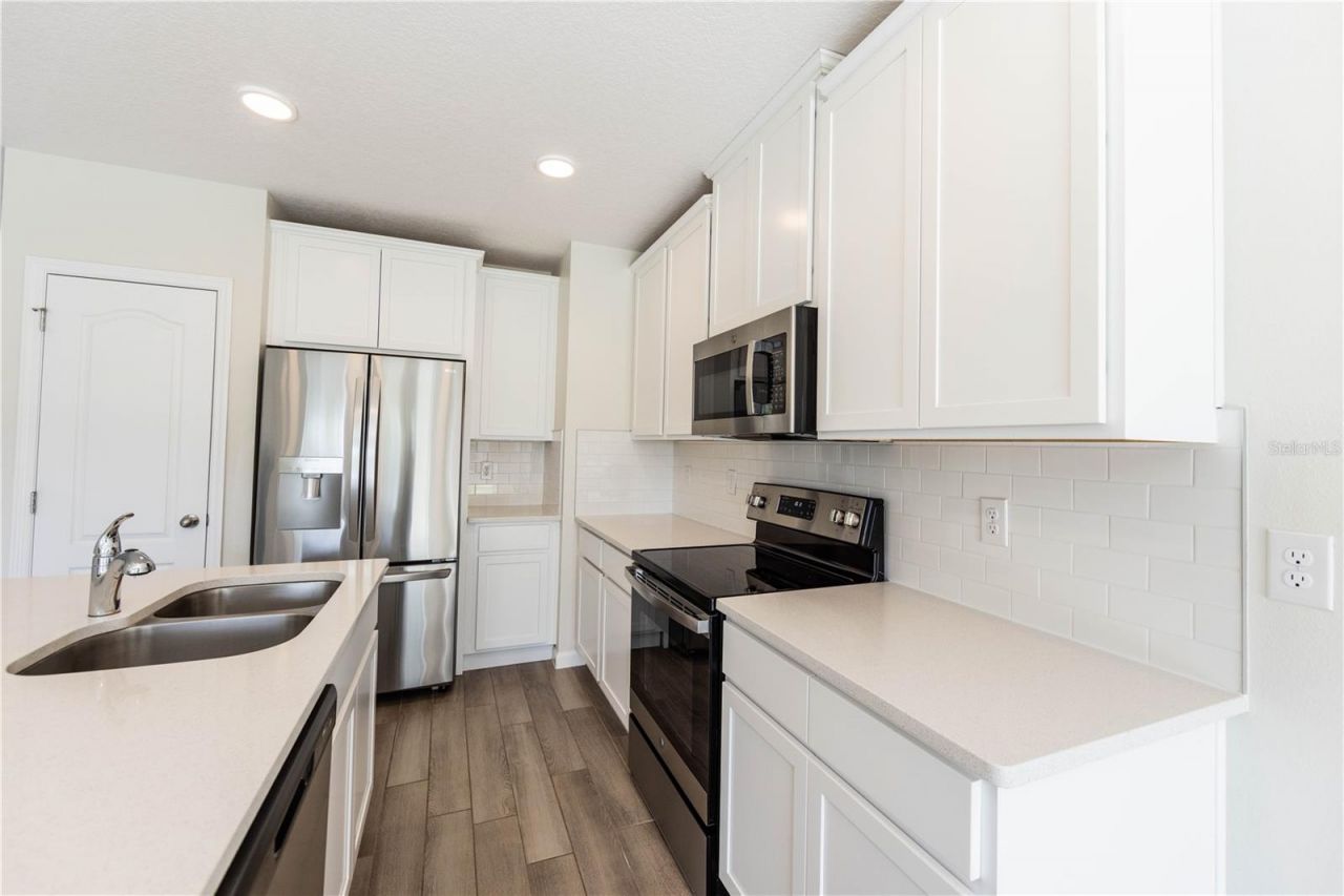 2879 Narcoossee Commons Way , Saint Cloud, FL 34771 Photo