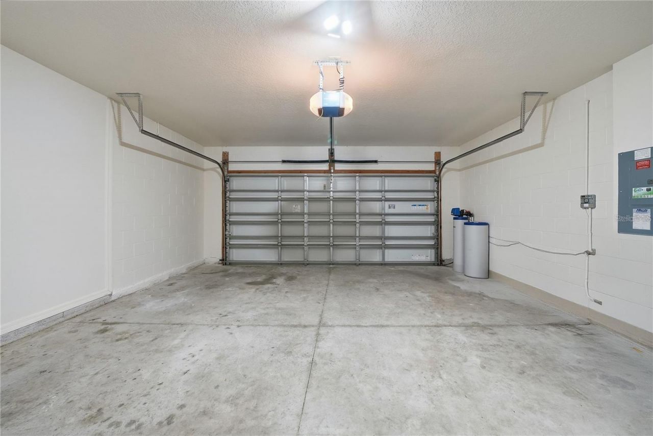 547 Hartford Heights Street , Spring Hill, FL 34609 Photo