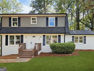 1606 King Road, Riverdale, GA 30296