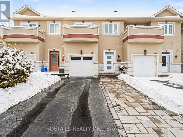 112 Whispering Winds Street , Ottawa, ON K1W0B7