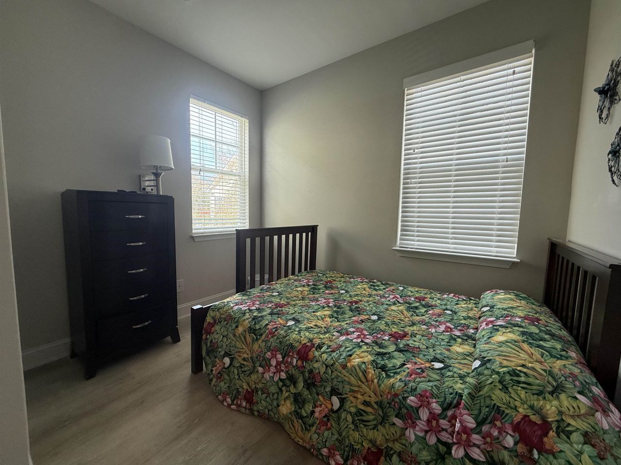 2200 Mystic Ln. Photo 15