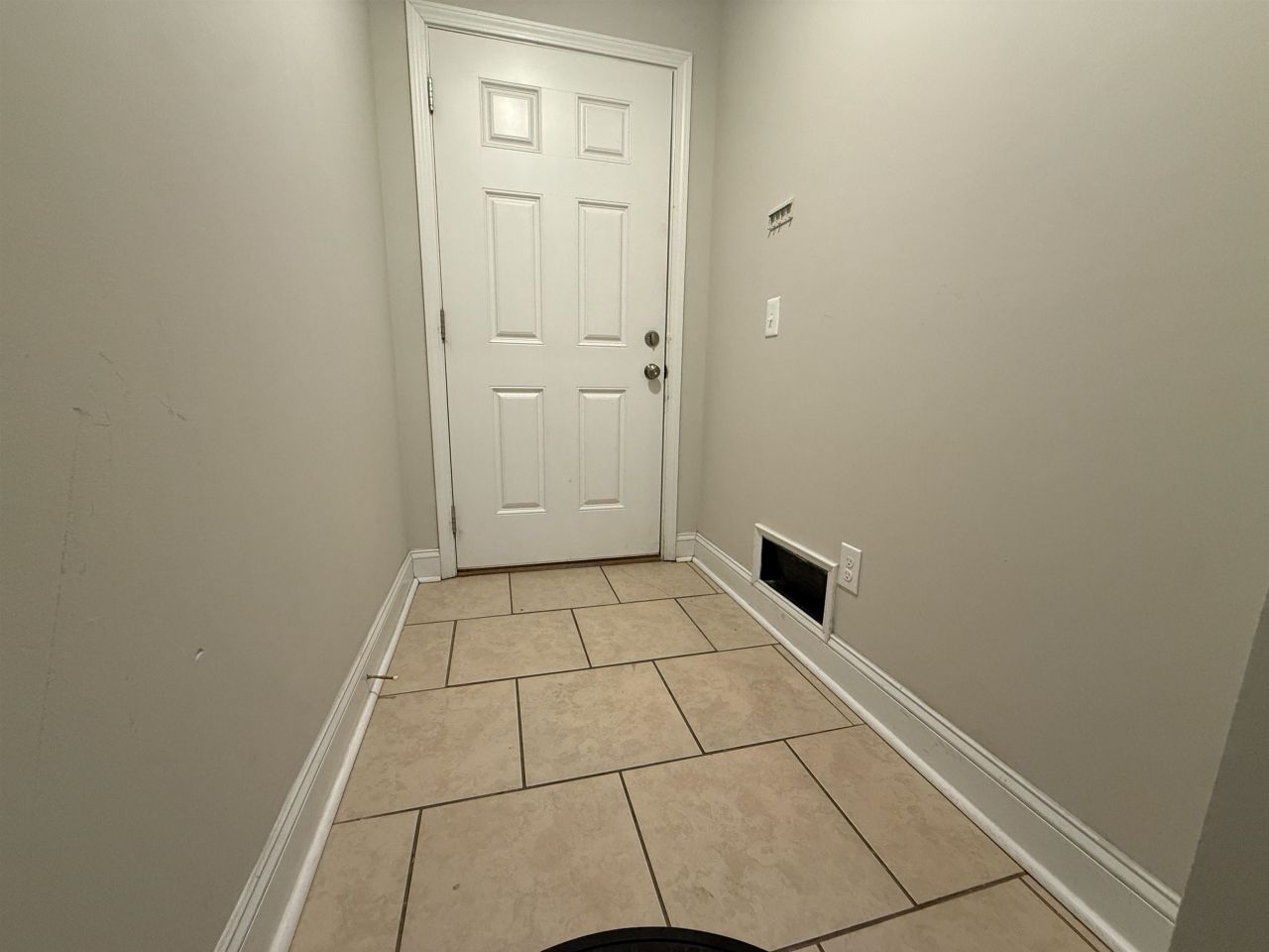 2200 Mystic Ln. Photo 20