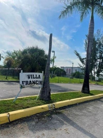 2726 NW 131st St, Unit 2726, Opa Locka, FL 33054 Photo