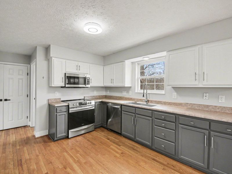 7536 Harvestdale Lane, Florence, KY 41042 Photo 10