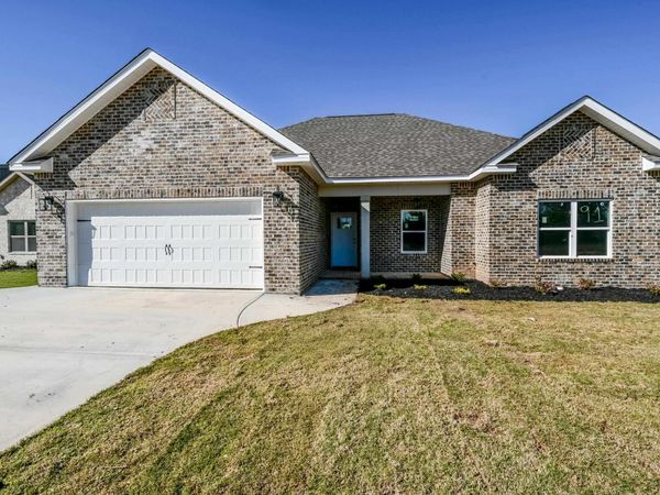 124 Early Drive, Byron, GA 31008
