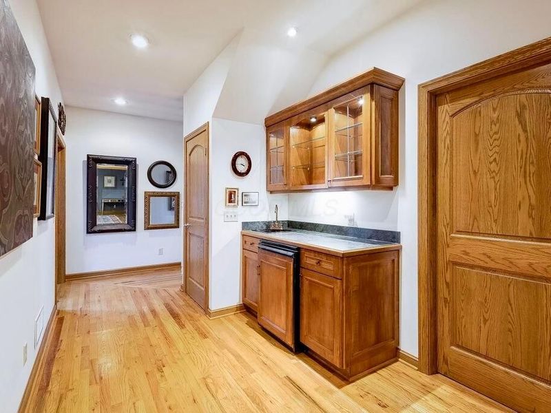 1436 Greenbrier Drive, Mount Vernon, OH 43050 Photo 36