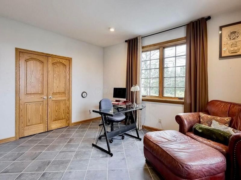 1436 Greenbrier Drive, Mount Vernon, OH 43050 Photo 38