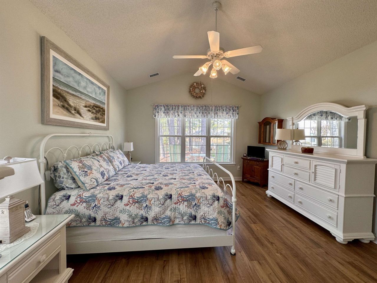 6486 Longwood Dr. Photo 19