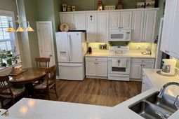 6486 Longwood Dr. photo 4