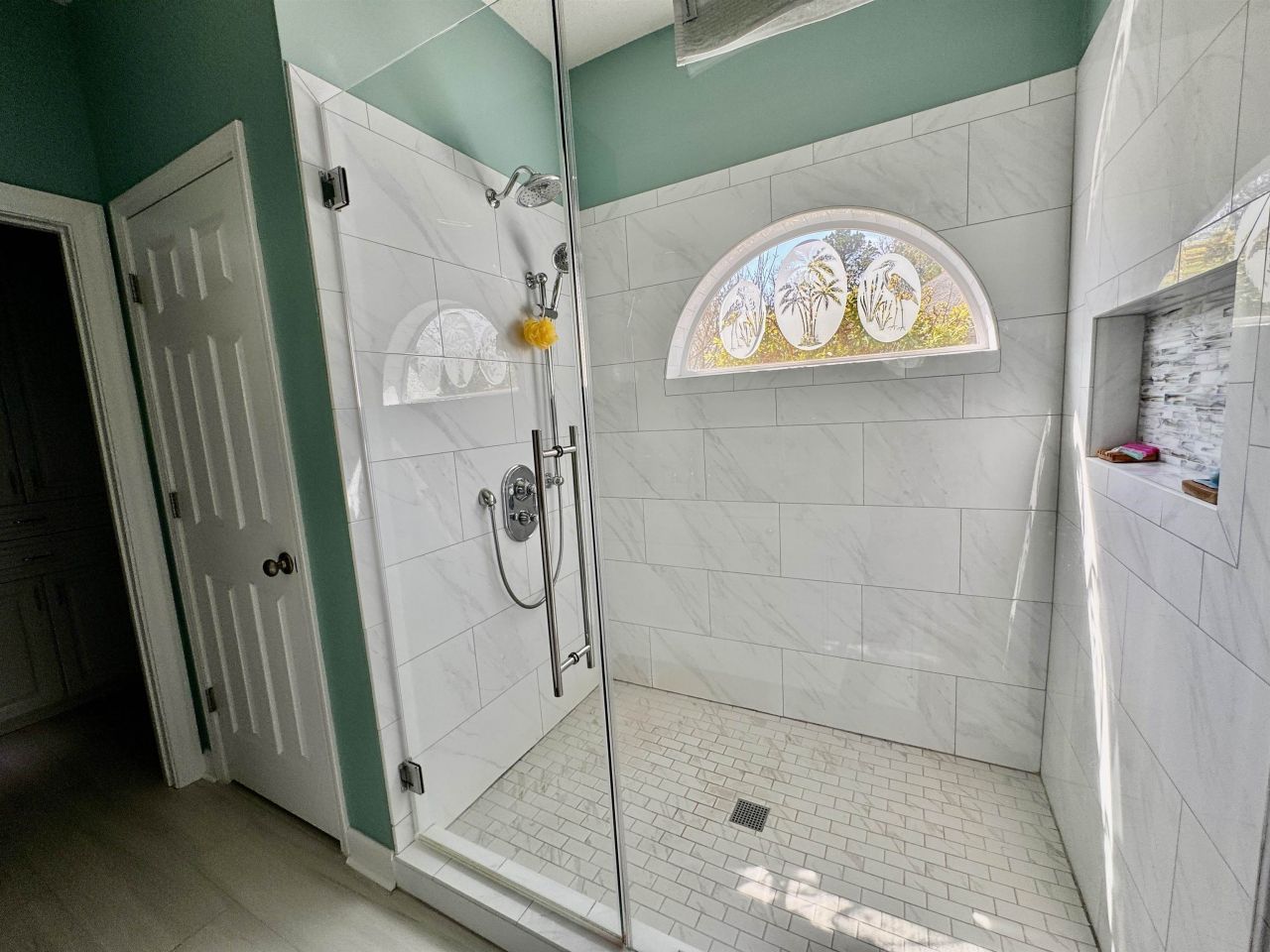 6486 Longwood Dr. Photo 22