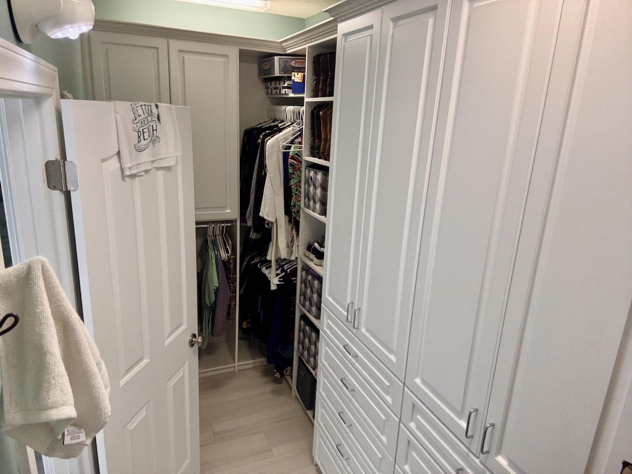 6486 Longwood Dr. Photo 25