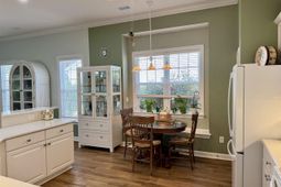 6486 Longwood Dr. photo 4