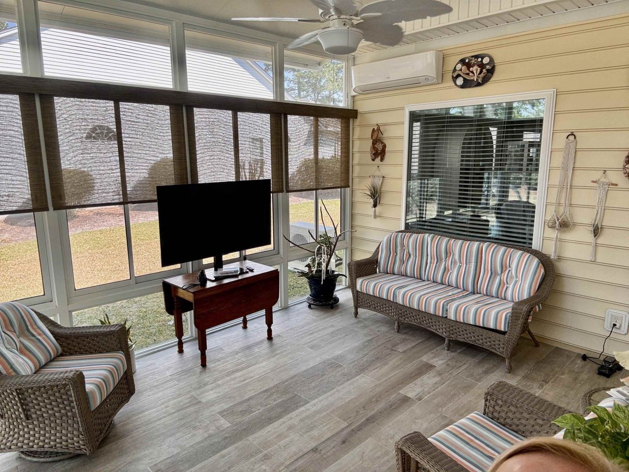 6486 Longwood Dr. Photo 33