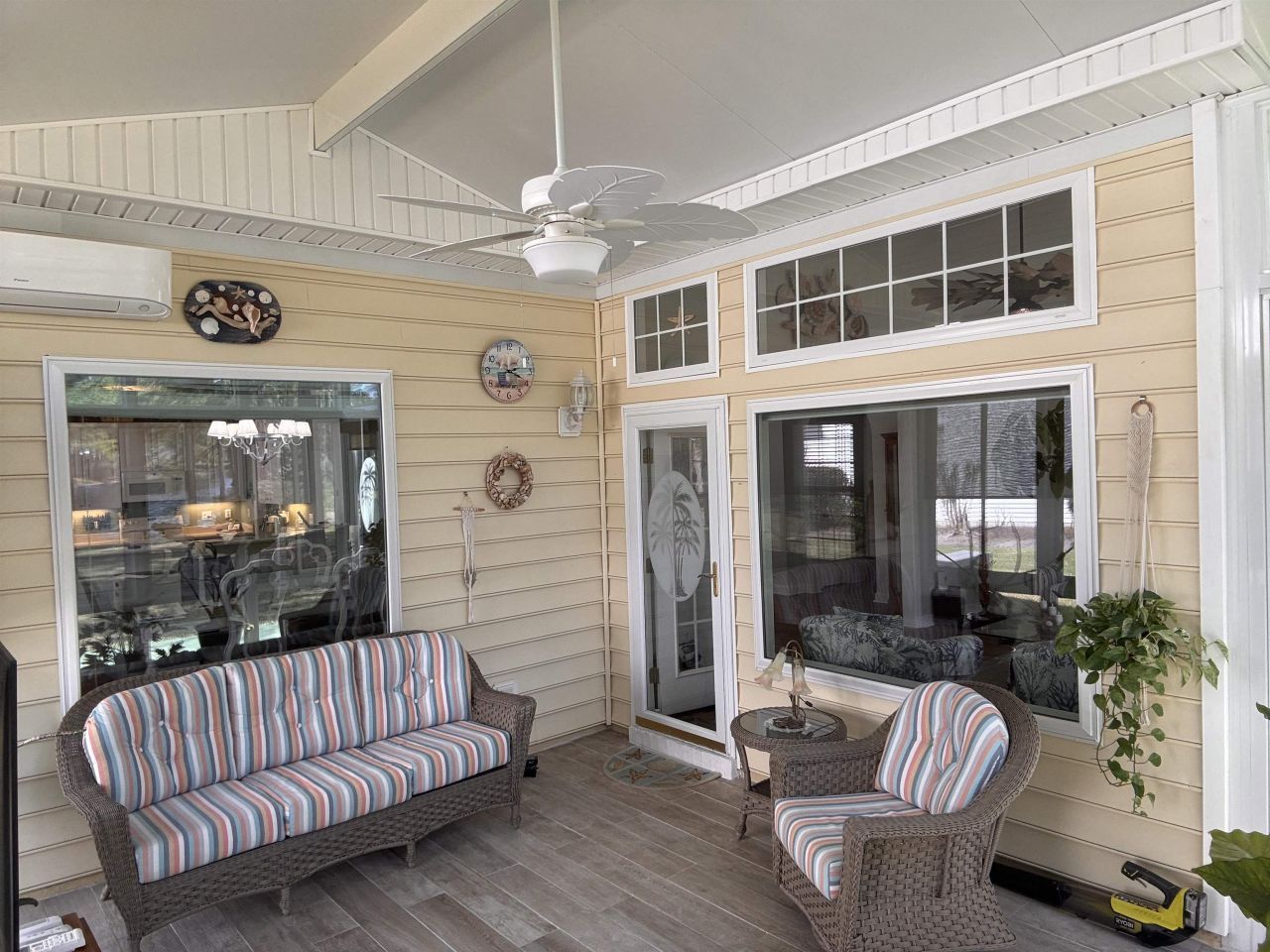 6486 Longwood Dr. Photo 34