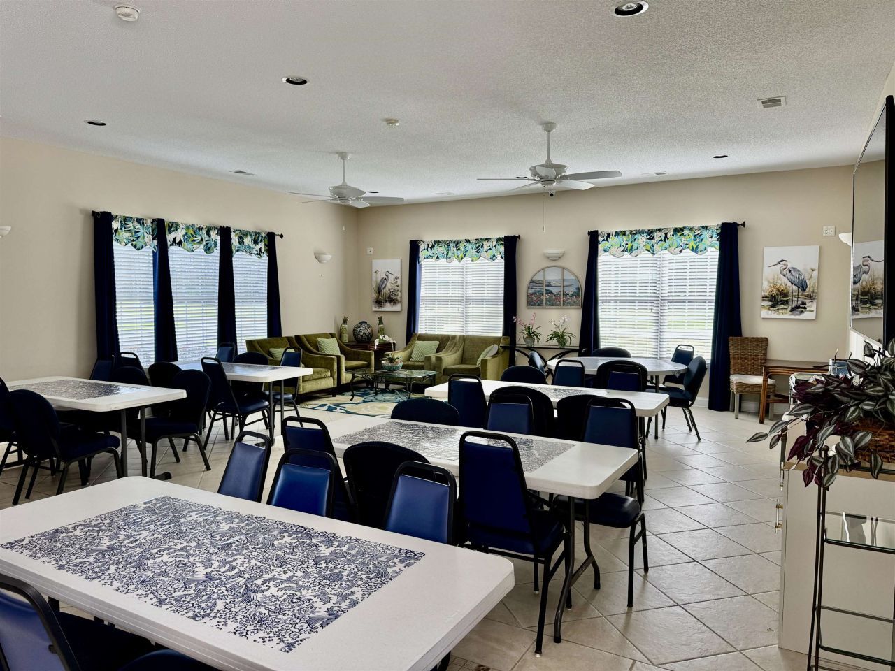 6486 Longwood Dr. Photo 50