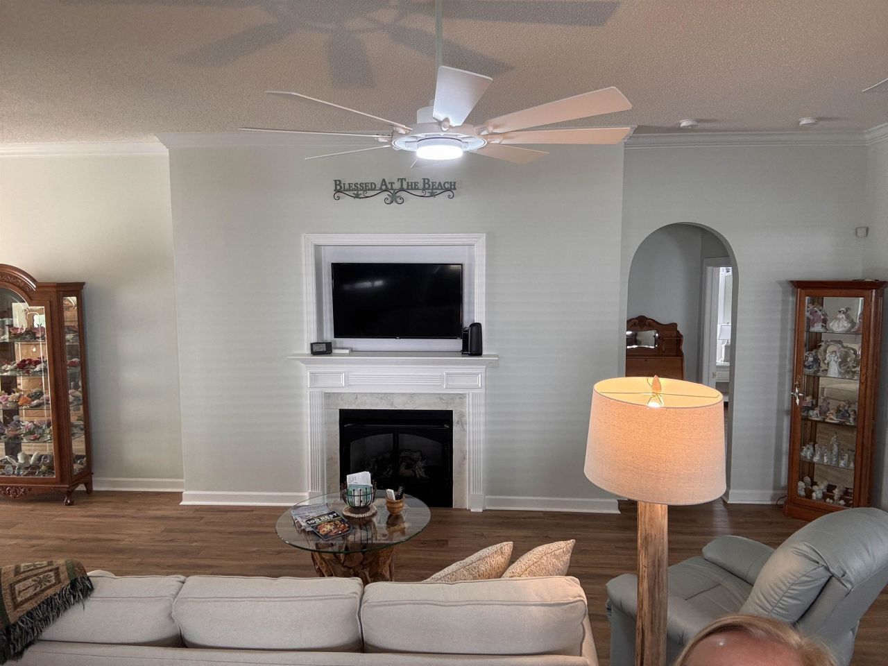 6486 Longwood Dr. Photo 9